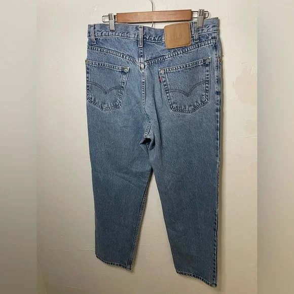 Vintage Levi’s Baggy Skater Denim Jeans​ - Picture 2 of 16
